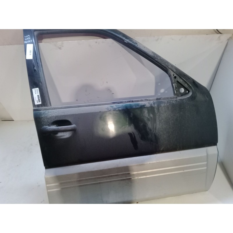 Recambio de puerta delantera derecha para nissan terrano ii (r20) 2.7 td 4wd referencia OEM IAM   