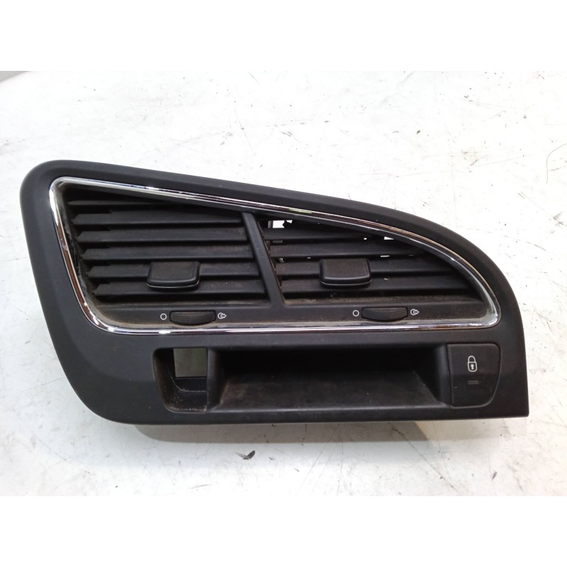 Recambio de aireador central para peugeot 5008 (0u_, 0e_) 1.6 hdi referencia OEM IAM   