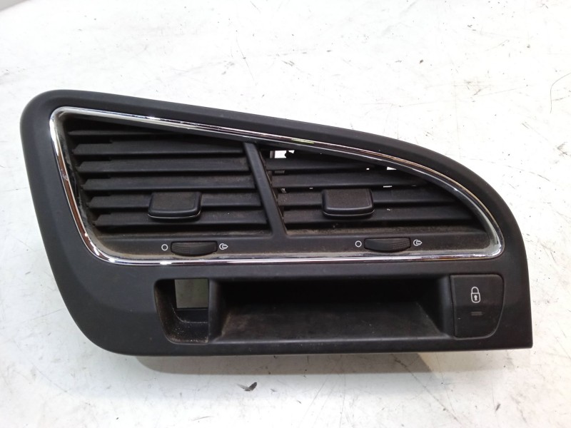 Recambio de aireador central para peugeot 5008 (0u_, 0e_) 1.6 hdi referencia OEM IAM   