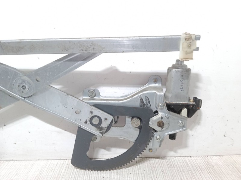 Recambio de elevalunas electrico delantero derecho para chevrolet aveo / kalos hatchback (t200) 1.2 referencia OEM IAM   
