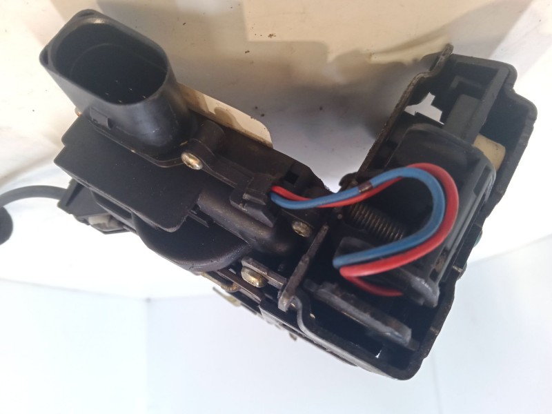 Recambio de cerradura puerta delantera izquierda para volkswagen bora i (1j2) 2.0 referencia OEM IAM   