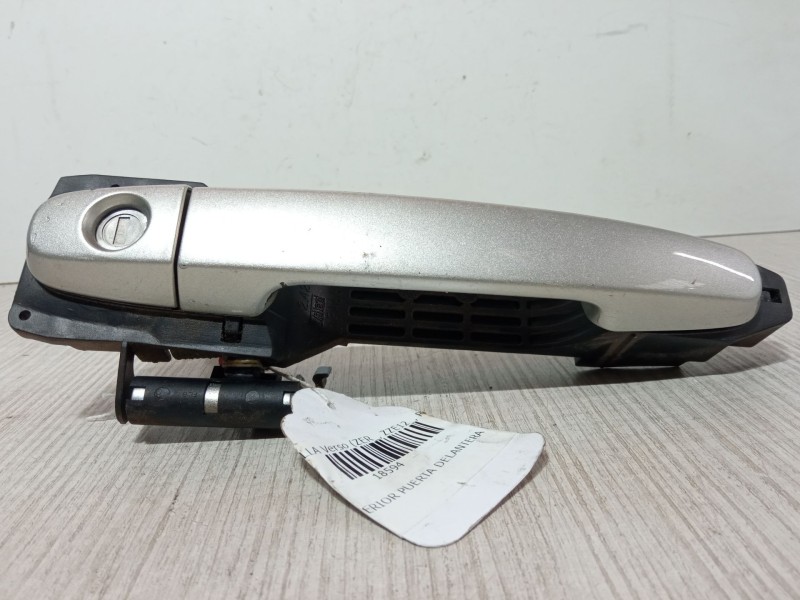 Recambio de maneta exterior puerta delantera izquierda para toyota corolla verso (zer_, zze12_, r1_) 1.8 (znr11_) referencia OEM