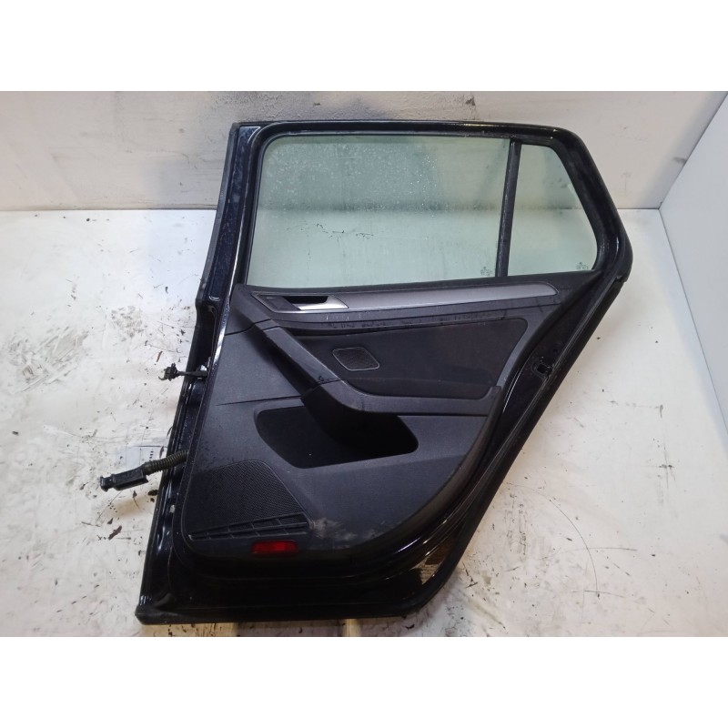 Recambio de puerta trasera derecha para volkswagen golf vii (5g1, bq1, be1, be2) 1.6 tdi referencia OEM IAM   