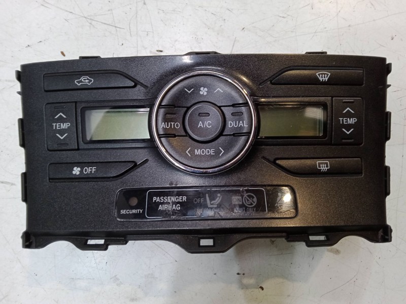 Recambio de mando climatizador para toyota auris (_e15_) 1.4 d-4d (nde150_) referencia OEM IAM   
