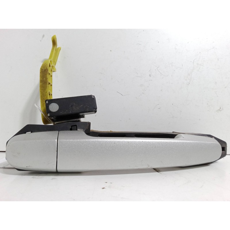 Recambio de maneta exterior puerta trasera derecha para toyota corolla verso (zer_, zze12_, r1_) 1.8 (znr11_) referencia OEM IAM