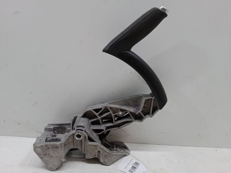 Recambio de palanca freno mano para audi a3 sportback (8pa) 1.6 fsi referencia OEM IAM    Recambio de palanca freno mano para audi a3 sportback (8pa) 1.6 fsi referencia OEM IAM