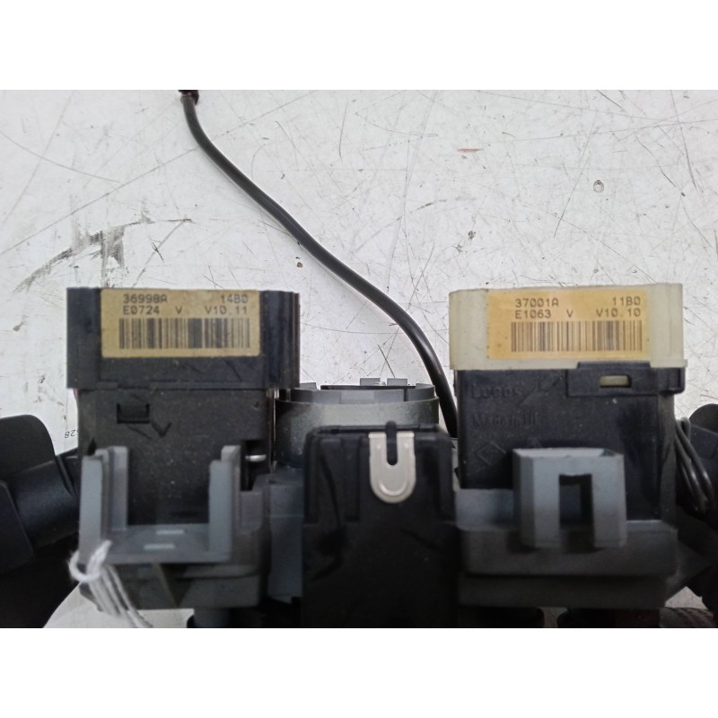 Recambio de mando luces para renault scénic i monospace (ja0/1_, fa0_) 1.4 16v (ja0d, ja1h, ja0w, ja10) referencia OEM IAM   