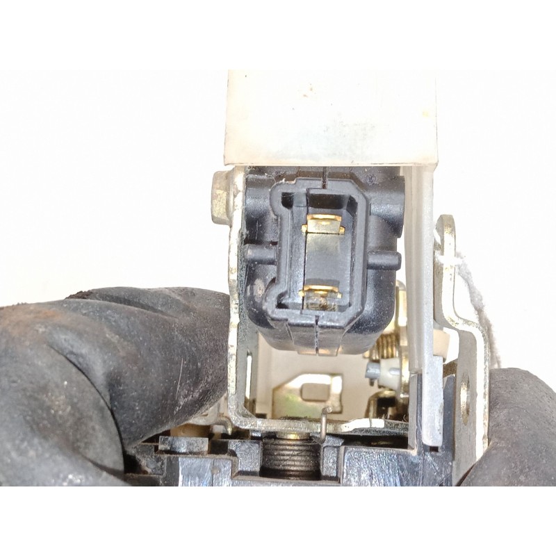 Recambio de cerradura puerta delantera derecha para renault megane i (ba0/1_) 1.6 e (ba0f, ba0s) referencia OEM IAM   