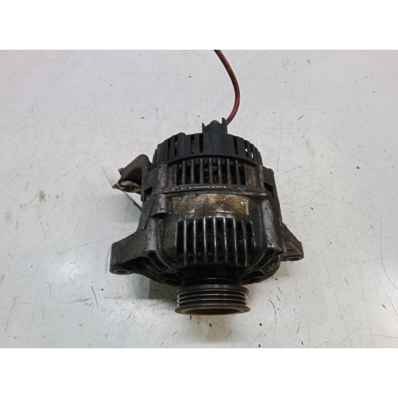 Recambio de alternador para renault megane i classic (la0/1_) 1.6 e (la0f, la0s) referencia OEM IAM 2541984A  7700424583