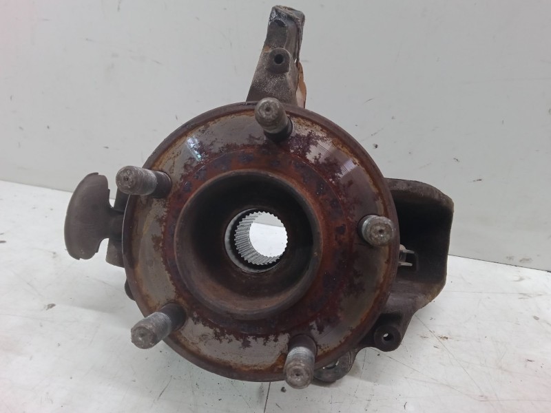 Recambio de mangueta delantera derecha para ford focus c-max (dm2) 1.6 tdci referencia OEM IAM   