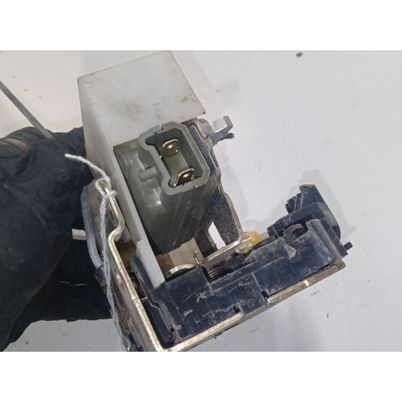 Recambio de cerradura puerta delantera izquierda para renault megane i (ba0/1_) 1.6 e (ba0f, ba0s) referencia OEM IAM   