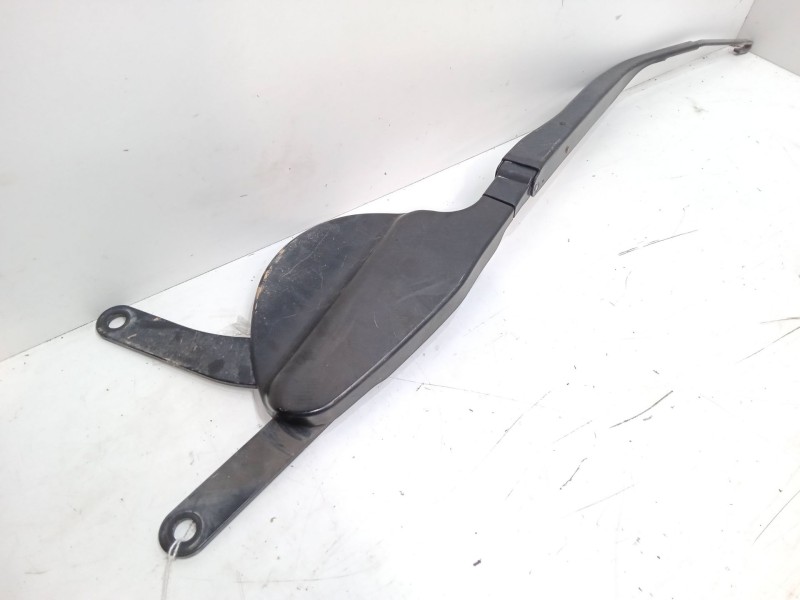 Recambio de brazo limpia delantero derecho para lexus rx (_u3_) 300 (mcu35_) referencia OEM IAM   