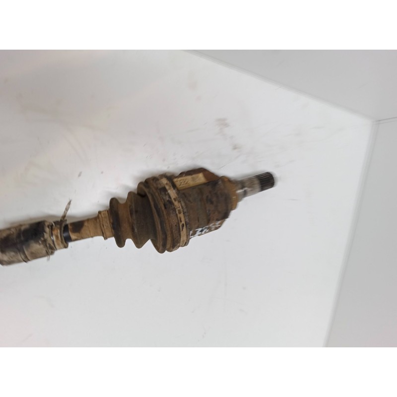 Recambio de transmision delantera izquierda para toyota corolla verso (_e12_) 1.6 vvt-i (zze121_) referencia OEM IAM   