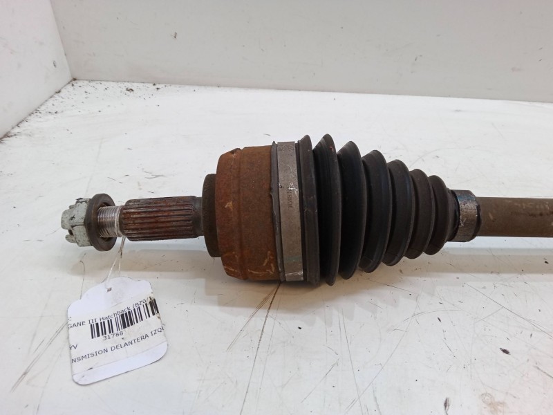 Recambio de transmision delantera izquierda para renault megane iii hatchback (bz0/1_, b3_) 1.6 16v (bz0h) referencia OEM IAM   