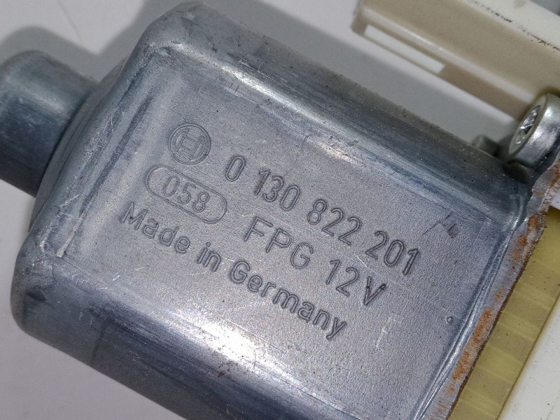 Recambio de elevalunas electrico trasero izquierdo para peugeot 407 (6d_) 2.0 hdi 135 (6drhrh, 6drhre, 6drhrg, 6drhrj) referenci
