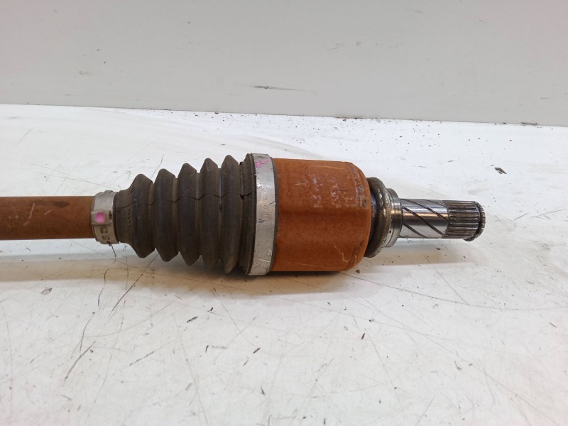 Recambio de transmision delantera izquierda para renault megane iii hatchback (bz0/1_, b3_) 1.6 16v (bz0h) referencia OEM IAM   