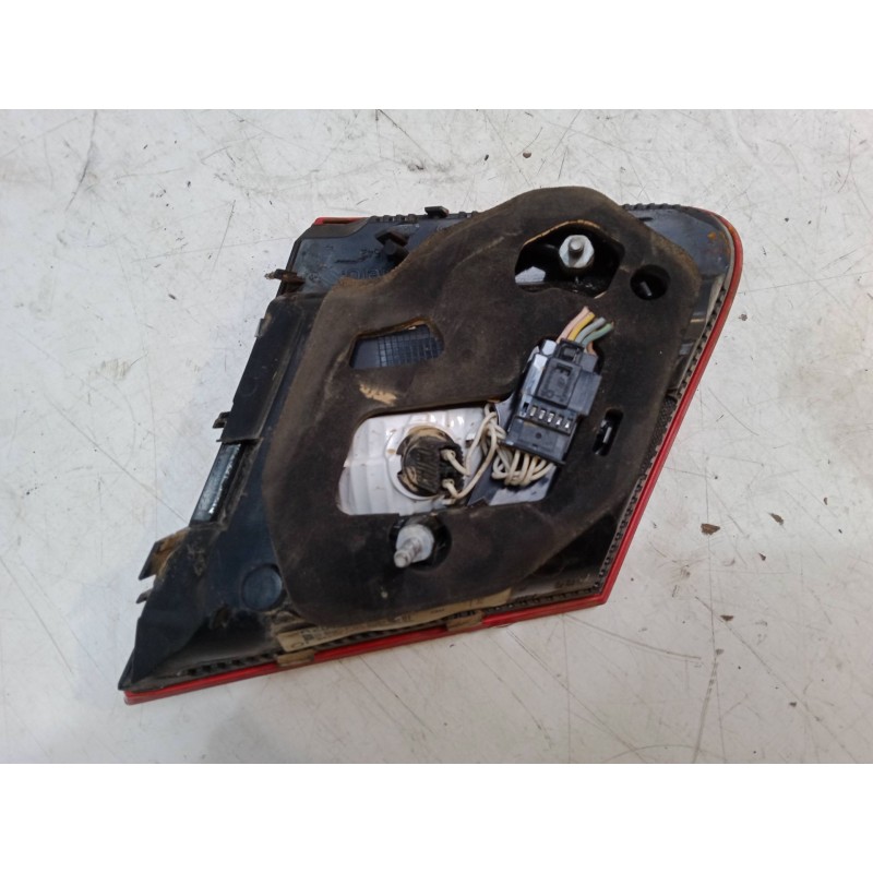 Recambio de piloto trasero izquierdo para mercedes-benz clase e descapotable (a207) e 220 cdi / bluetec / d (207.402, 207.401) r