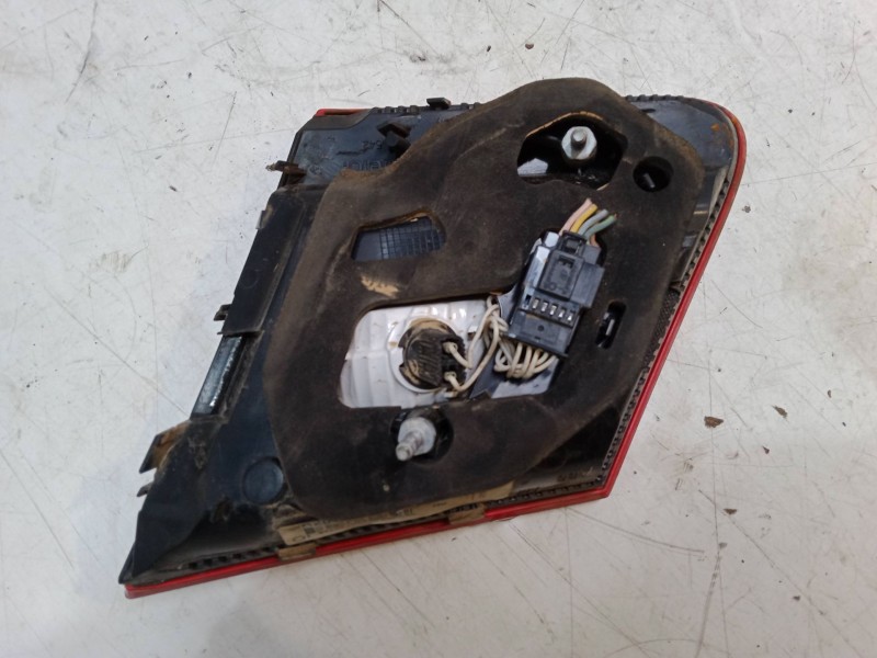 Recambio de piloto trasero izquierdo para mercedes-benz clase e descapotable (a207) e 220 cdi / bluetec / d (207.402, 207.401) r