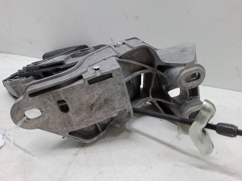 Recambio de palanca freno mano para audi a3 sportback (8pa) 1.6 fsi referencia OEM IAM    Recambio de palanca freno mano para audi a3 sportback (8pa) 1.6 fsi referencia OEM IAM