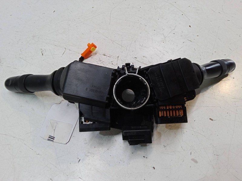 Recambio de mando luces para toyota auris (_e15_) 1.4 d-4d (nde150_) referencia OEM IAM   