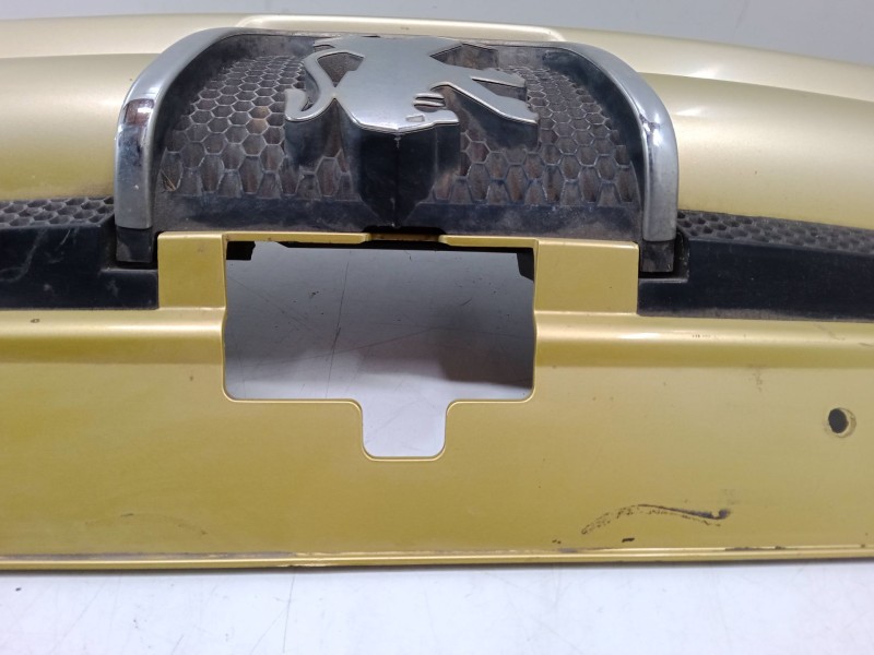 Recambio de rejillas capo para peugeot partner monospace (5_, g_) 1.4 referencia OEM IAM   