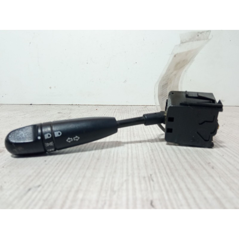 Recambio de mando de intermitencia para chevrolet aveo / kalos hatchback (t200) 1.2 referencia OEM IAM   