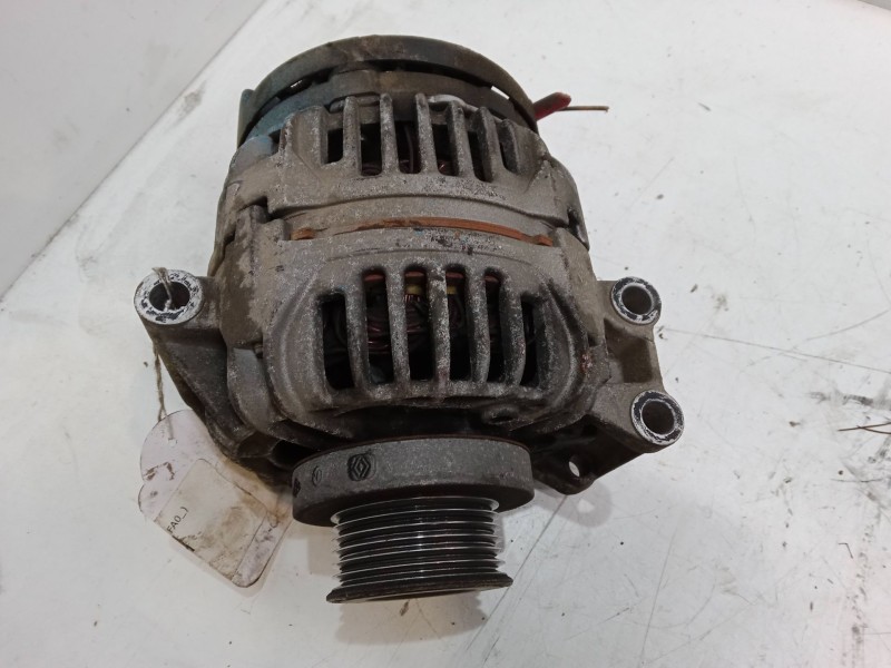 Recambio de alternador para renault scénic i monospace (ja0/1_, fa0_) 1.4 16v (ja0d, ja1h, ja0w, ja10) referencia OEM IAM 770043