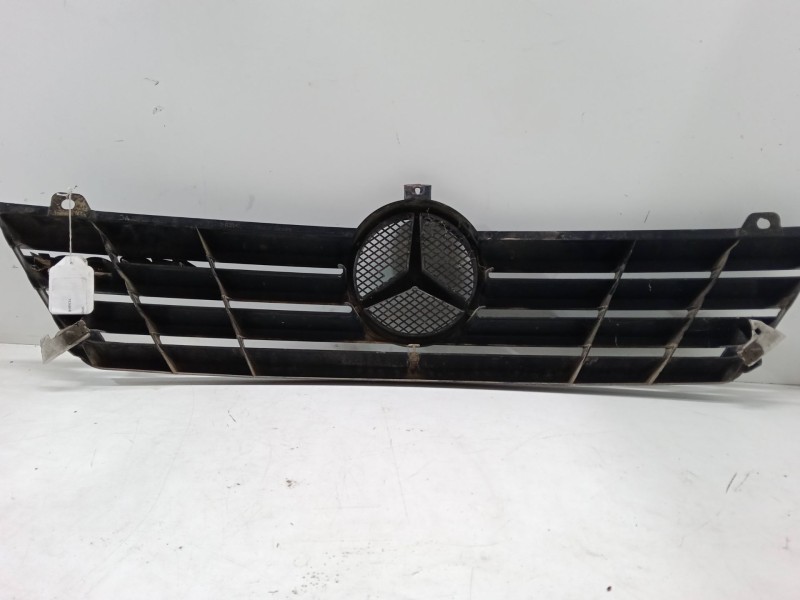Recambio de rejillas capo para mercedes-benz sprinter 4-t caja/chasis (b904) 413 cdi referencia OEM IAM   