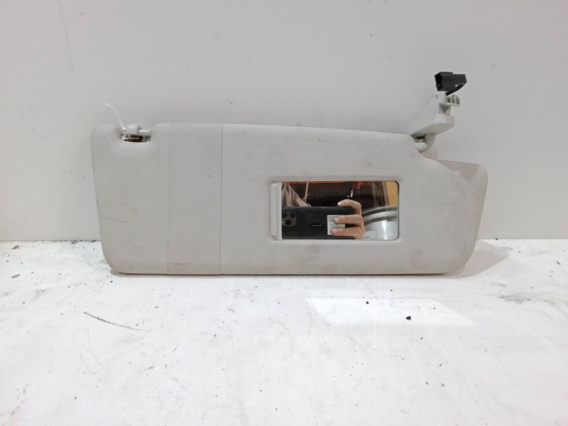 Recambio de parasol derecho para volkswagen touran (1t1, 1t2) 1.9 tdi referencia OEM IAM    Recambio de parasol derecho para volkswagen touran (1t1, 1t2) 1.9 tdi referencia OEM IAM