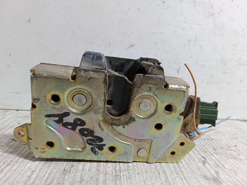 Recambio de cerradura maletero / porton para seat alhambra (7v8, 7v9) 1.9 tdi referencia OEM IAM   