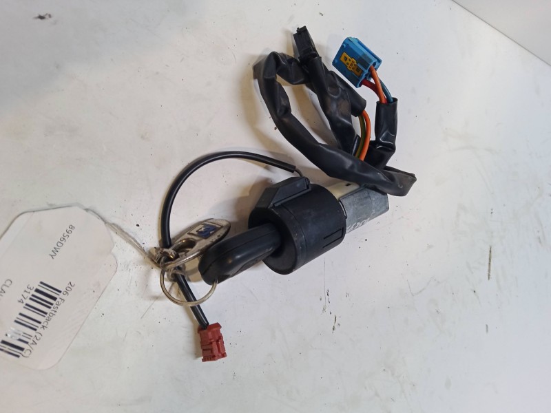 Recambio de clausor para peugeot 206 hatchback (2a/c) 1.4 i referencia OEM IAM   