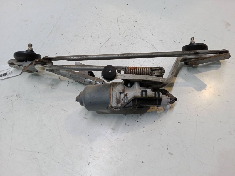 Recambio de motor limpia delantero para toyota auris (_e15_) 1.4 d-4d (nde150_) referencia OEM IAM AE1593000831  8511002190