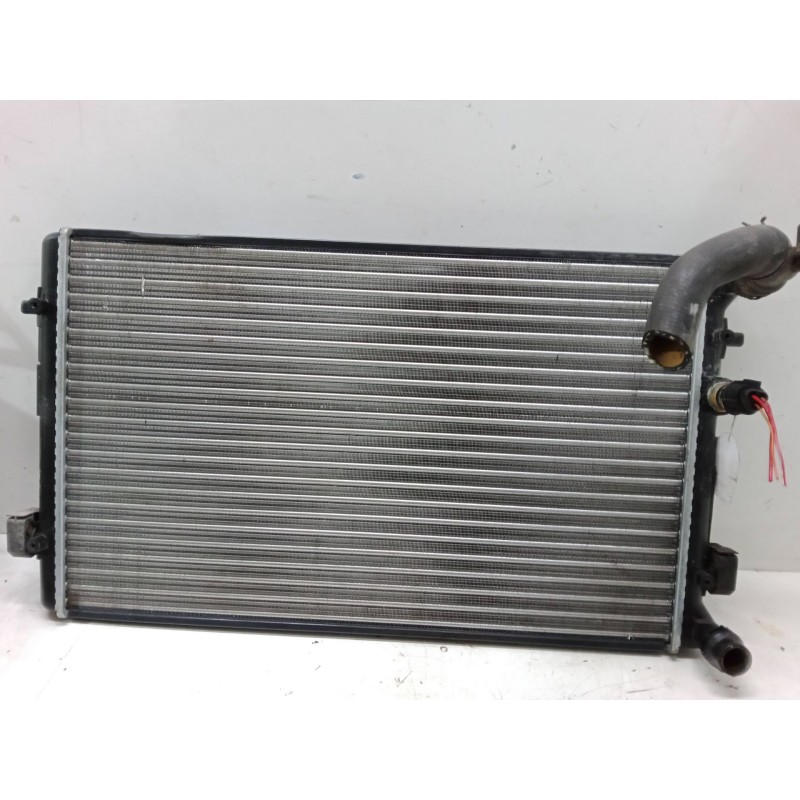 Recambio de radiador agua para volkswagen golf iv (1j1) 1.6 16v referencia OEM IAM   