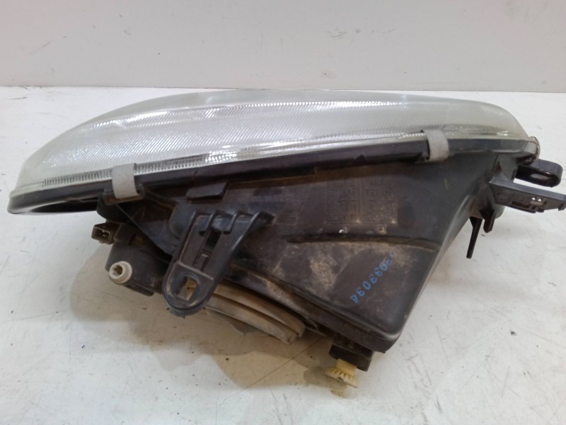 Recambio de faro izquierdo para citroën saxo (s0, s1) 1.5 d referencia OEM IAM   
