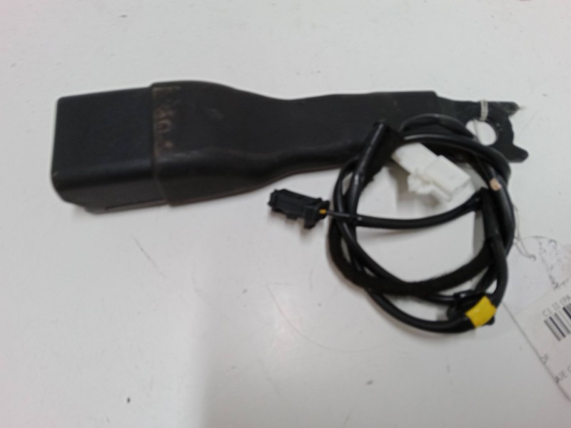Recambio de anclaje cinturon delantero derecho para citroën c1 ii (pa_, ps_) 1.2 vti 82 referencia OEM IAM   
