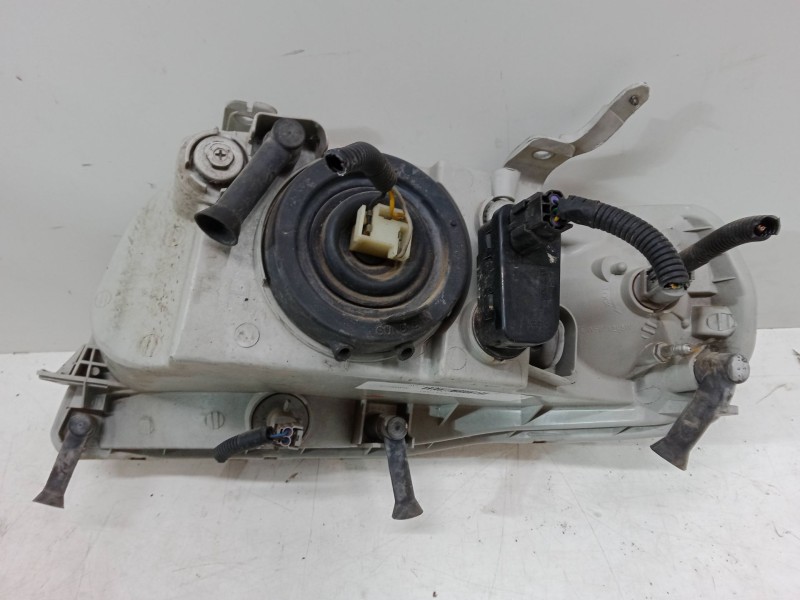 Recambio de faro derecho para chevrolet aveo / kalos hatchback (t200) 1.2 referencia OEM IAM   