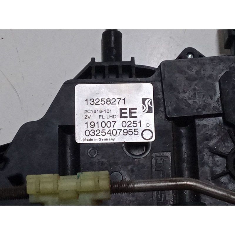 Recambio de cerradura puerta delantera izquierda para opel corsa d (s07) 1.2 (l08, l68) referencia OEM IAM 13258271  