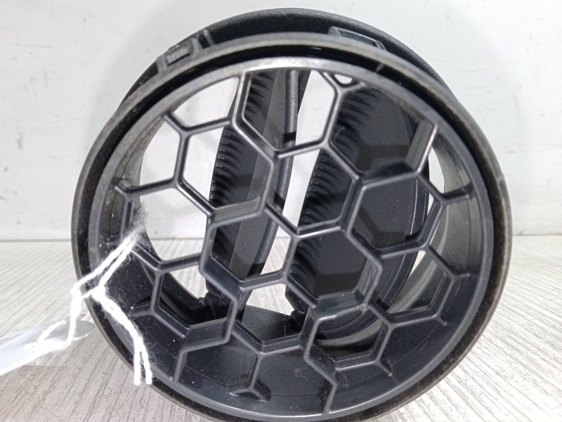 Recambio de aireador central derecho para seat ibiza iv (6j5, 6p1) 1.4 tdi referencia OEM IAM   