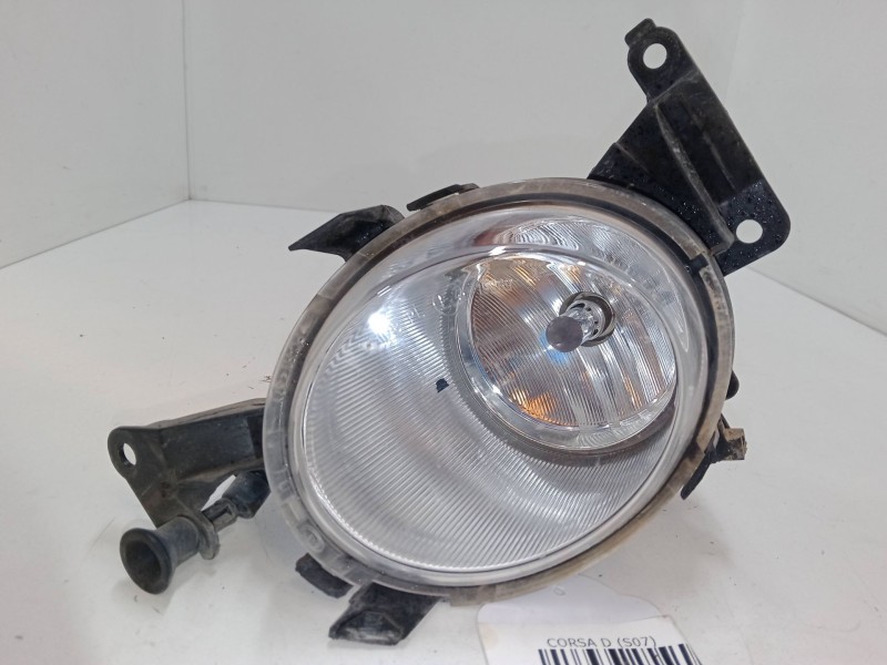 Recambio de faro antiniebla izquierdo para opel corsa d (s07) 1.2 (l08, l68) referencia OEM IAM 13262573  