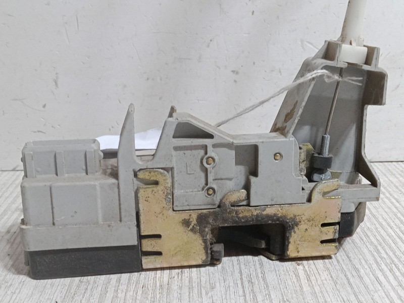 Recambio de cerradura puerta trasera izquierda para peugeot 307 (3a/c) 1.6 16v referencia OEM IAM   