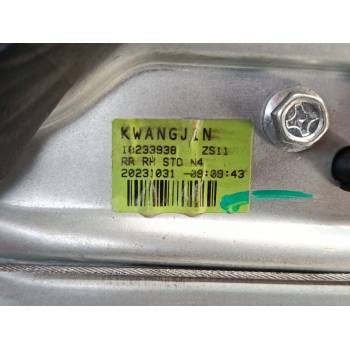 ELEVALUNAS ELECTRICO TRASERO DERECHO 10233938 