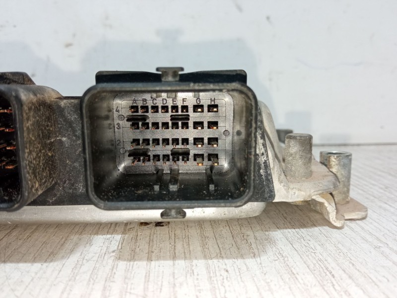 Recambio de centralita motor uce para peugeot 206 cc (2d) 1.6 16v (2dnfuf, 2dnfur) referencia OEM IAM 9648482980 0261208101 9643