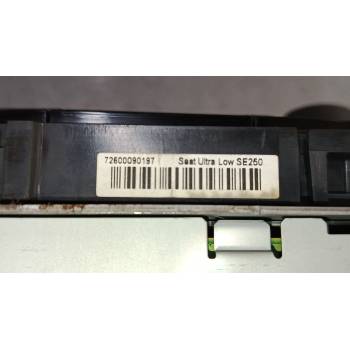 RADIO CD W06J0035153B 