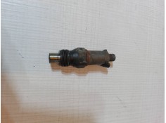 Recambio de inyector para renault clio ii (bb_, cb_) 1.9 d (b/cb0e, bb0j) referencia OEM IAM LCR6735405 18CSF Lucas