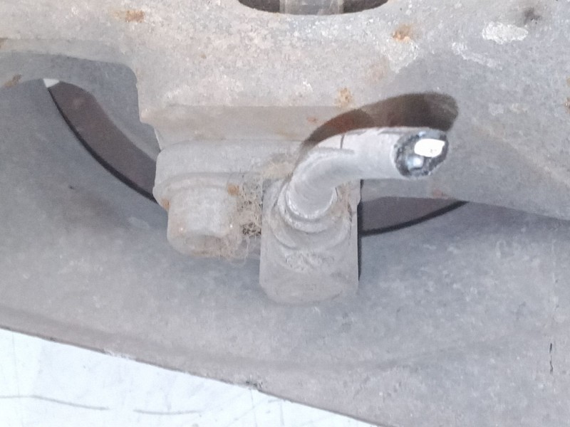 Recambio de mangueta delantera derecha para opel corsa d (s07) 1.2 (l08, l68) referencia OEM IAM   