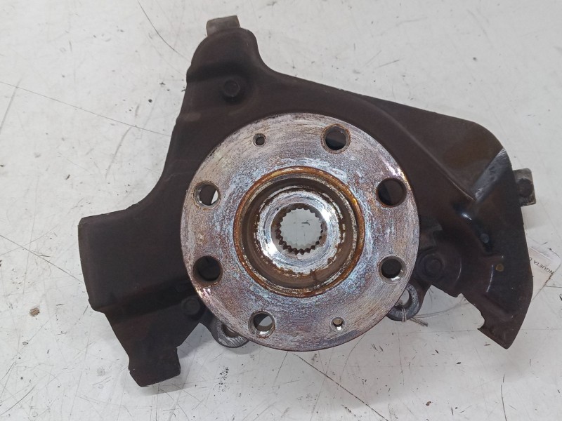 Recambio de mangueta delantera derecha para opel corsa d (s07) 1.2 (l08, l68) referencia OEM IAM   