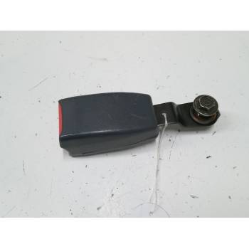 ANCLAJE CINTURON DELANTERO IZQUIERDO 