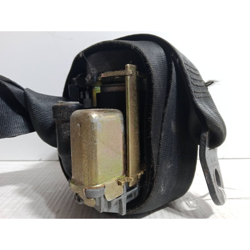 Recambio de cinturon con pretensor delantero derecho para peugeot 206 cc (2d) 1.6 16v (2dnfuf, 2dnfur) referencia OEM IAM   