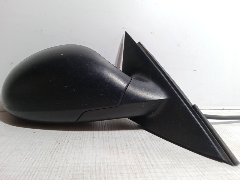 Recambio de retrovisor derecho para seat ibiza iii (6l1) 1.4 tdi referencia OEM IAM E9014142  