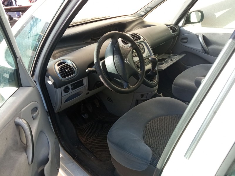citroën xsara picasso (n68) del año 2004